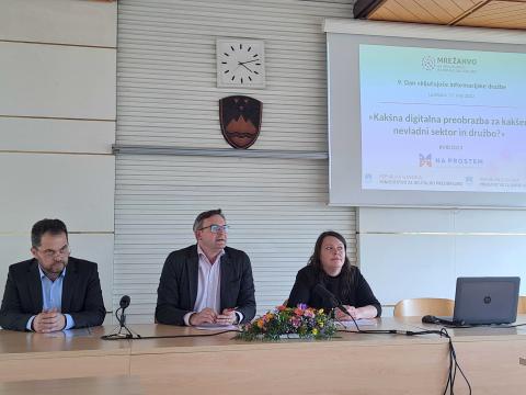 Udeleženci konference: Miroslav Kranjc, Simon Delakorda, Polona Torkar